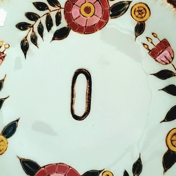 O monogram plate floral pattern - Picture 2 of 7